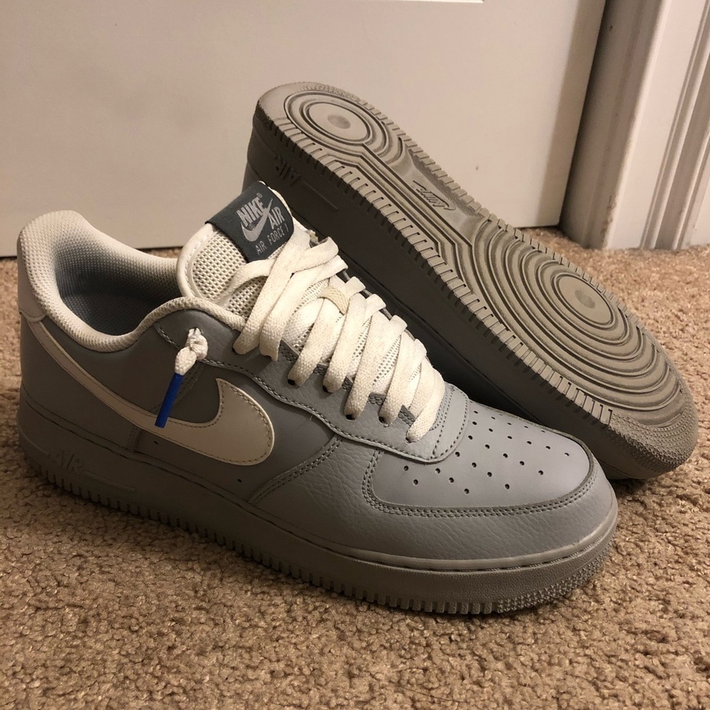 RARE Nike Air Force One Low - Sz 10 - (Grey/White)